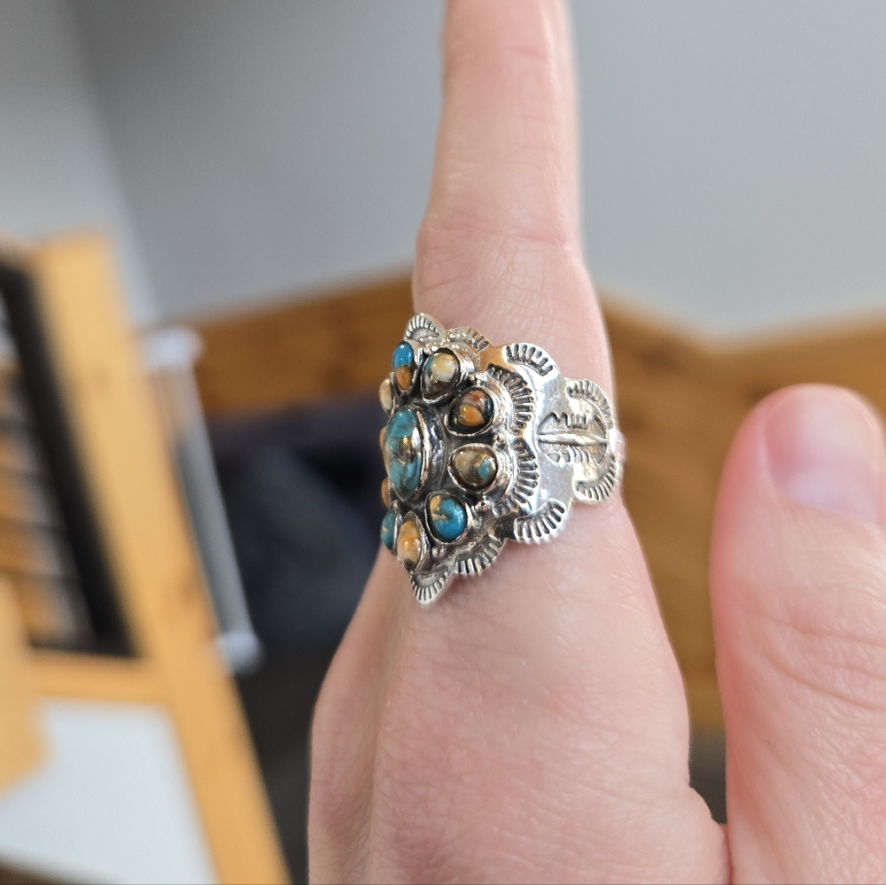 Spiny Oyster Sterling Ring - Picture 2 of 5